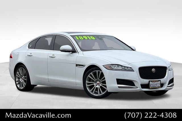 2020 Jaguar XF Prestige's photo