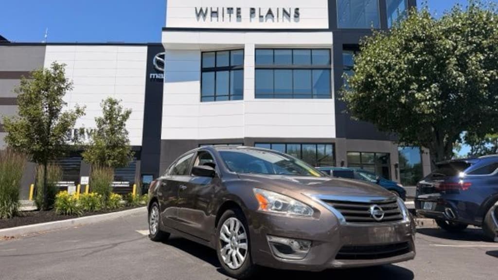 Used 2013 Nissan Altima 2.5 S Sedan