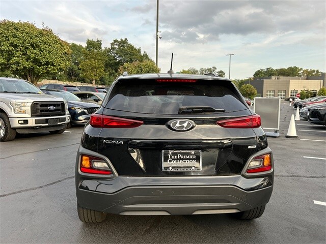 2019 Hyundai Kona SEL photo 3