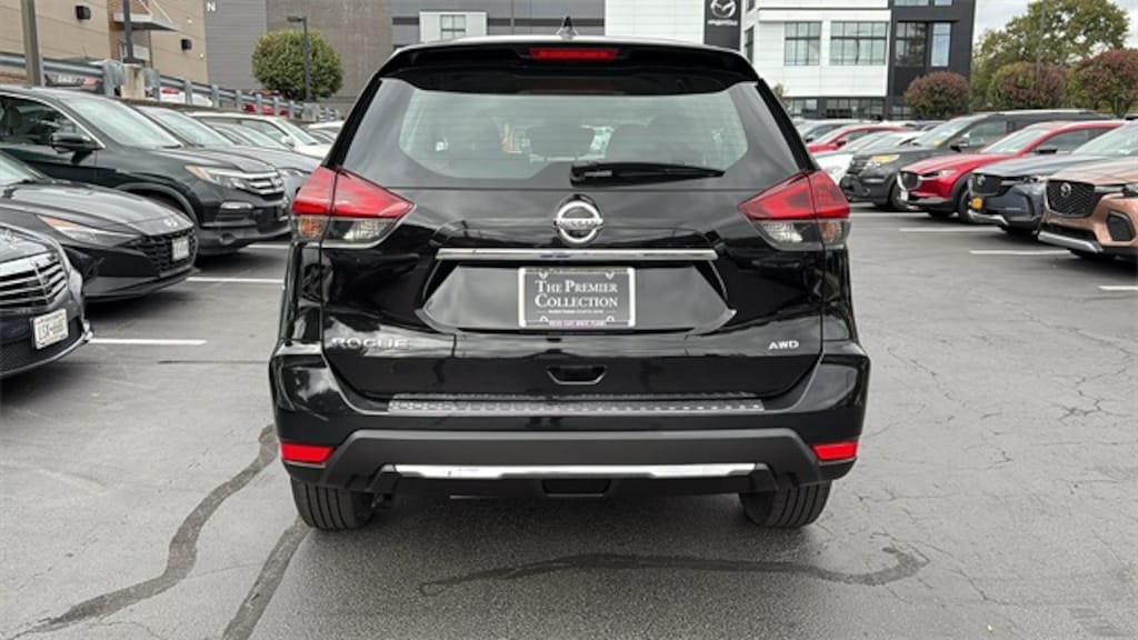 Used 2019 Nissan Rogue S SUV