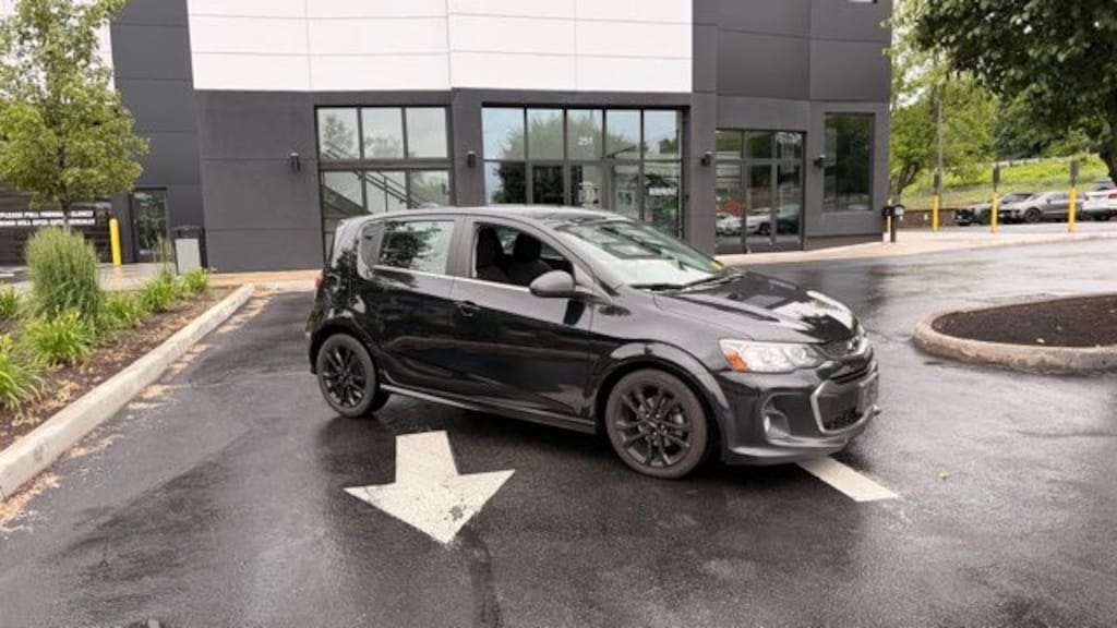 Used 2018 Chevrolet Sonic LT Hatchback