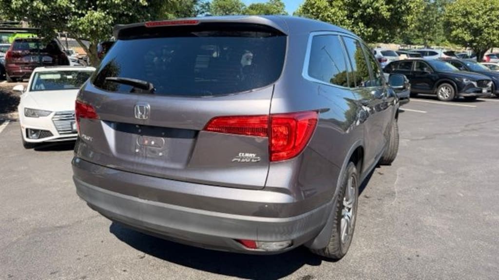 Used 2018 Honda Pilot EX SUV