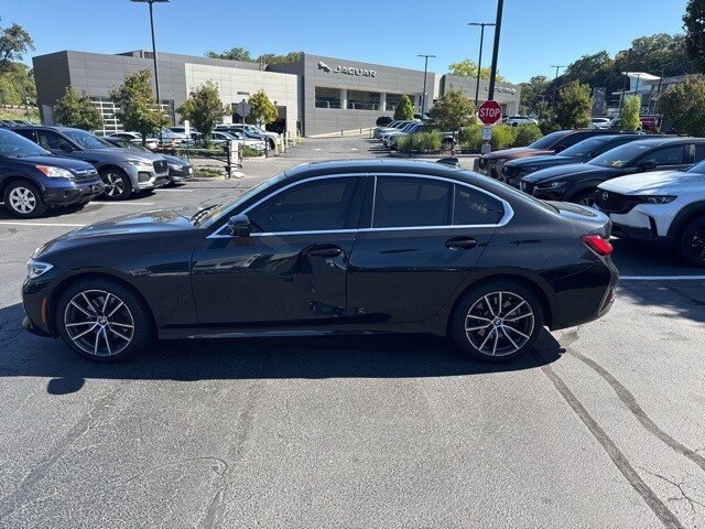 2022 Bmw 330i xDrive photo 2
