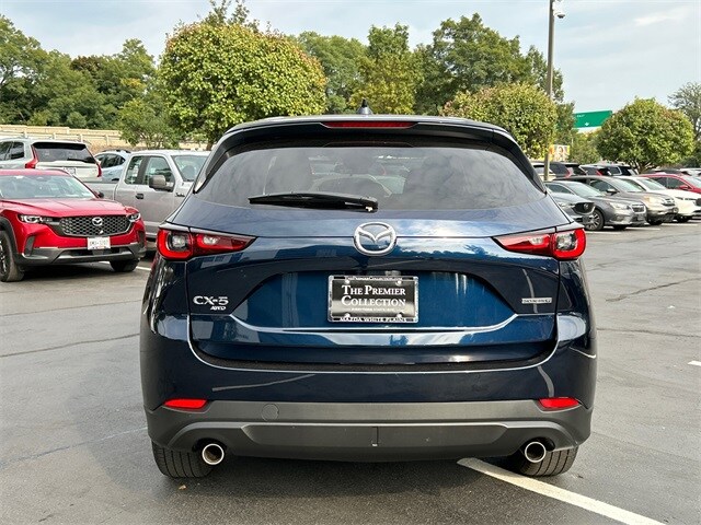 2022 Mazda CX-5 2.5 Select photo 3