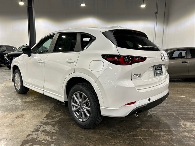 2025 Mazda CX-5 2.5 Select photo 4