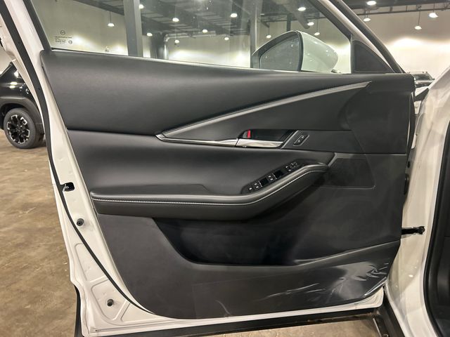2025 Mazda CX-30 Preferred - Photo 9