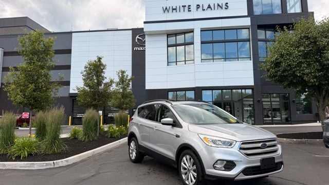2019 Ford Escape SEL 4WD's photo