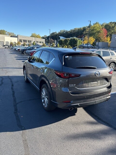 2023 Mazda CX-5 2.5 Turbo Signature photo 4