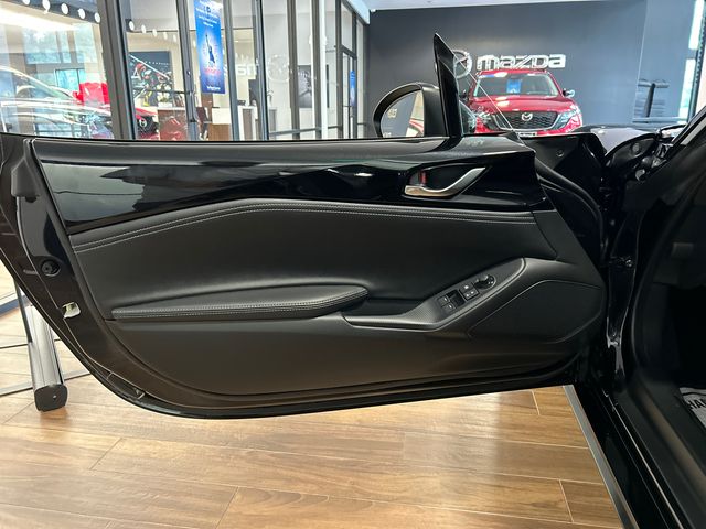 2026 Mazda MX-5 Miata Grand Touring - Photo 8