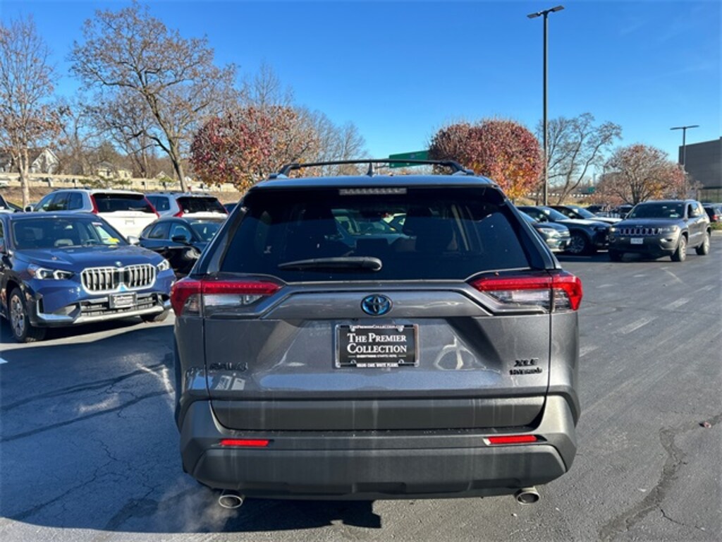 Used 2023 Toyota RAV4 Hybrid XLE SUV
