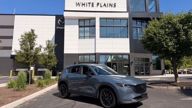 2023 Mazda CX-5 S Carbon Edition Auto AWD's photo