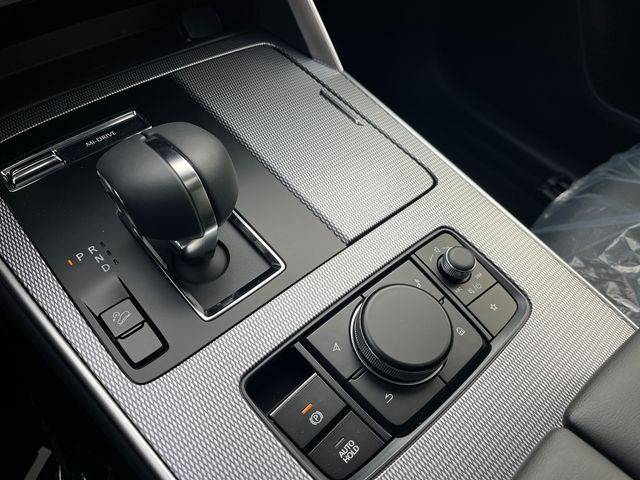 2026 Mazda CX-70 Preferred Package - Photo 18