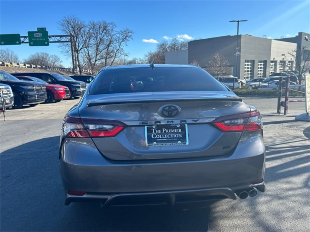 Used 2024 Toyota Camry SE Sedan