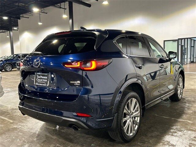 2022 Mazda CX-5 2.5 Turbo Signature photo 2