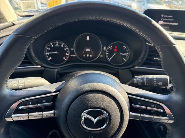 2022 Mazda CX-30 2.5 S Preferred photo 2