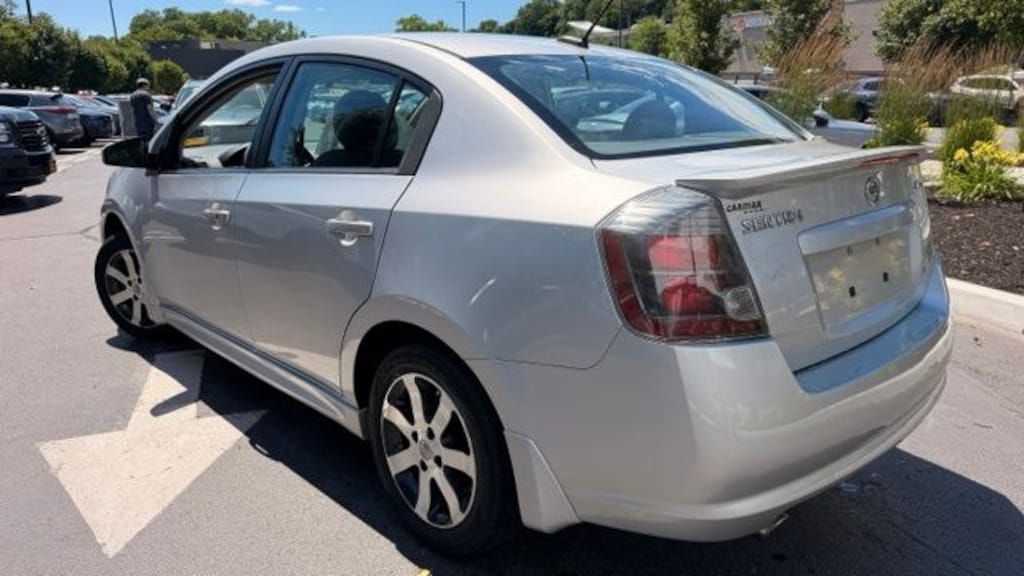 Used 2012 Nissan Sentra 2.0 SR Sedan