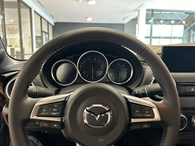 2026 Mazda MX-5 Miata Grand Touring - Photo 11