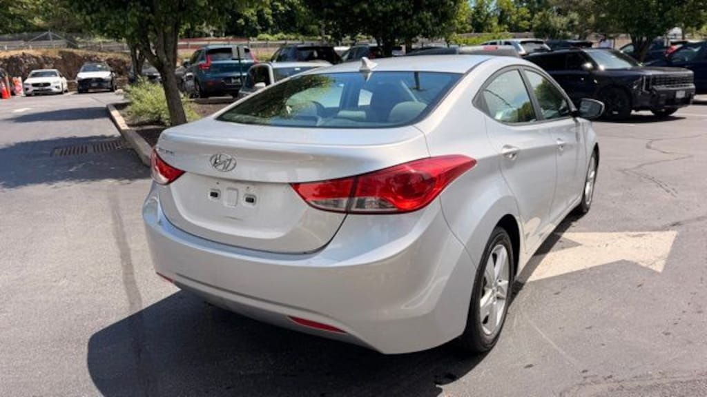 Used 2013 Hyundai Elantra GLS Sedan