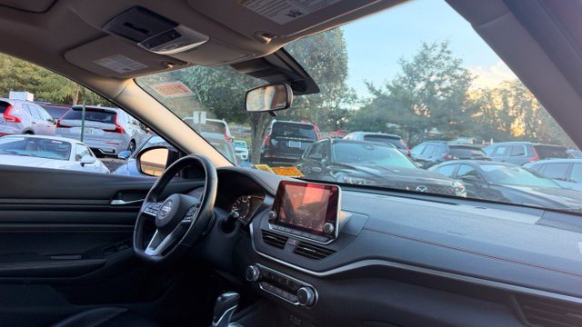 Used 2021 Nissan Altima 2.5 SR Sedan