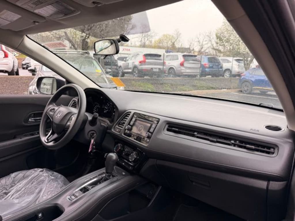 Used 2021 Honda HR-V LX SUV