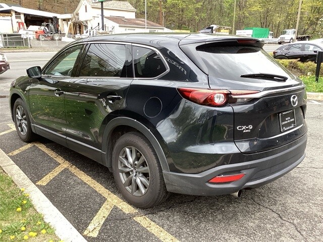 2022 Mazda CX-9 Touring photo 4