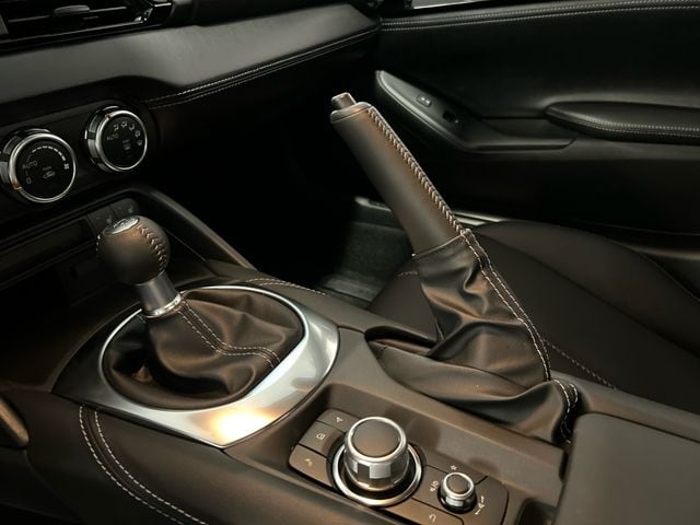 2026 Mazda MX-5 Miata Grand Touring - Photo 17