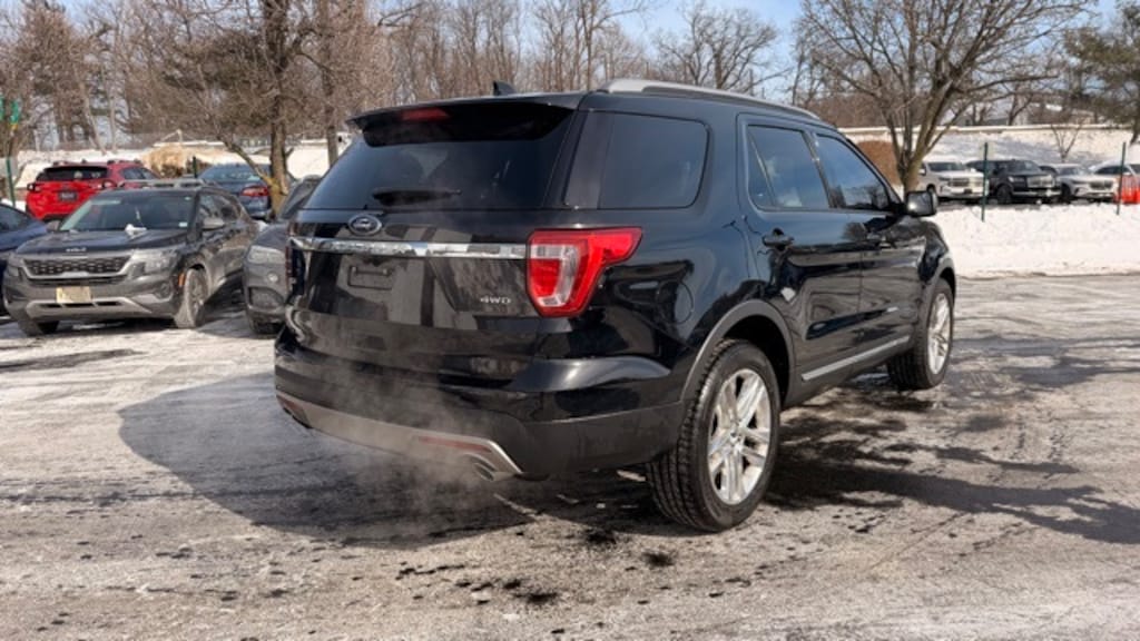 Used 2016 Ford Explorer XLT SUV