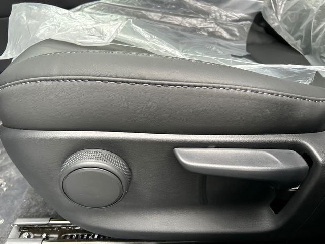 2025 Mazda CX-30 Select Sport - Photo 11