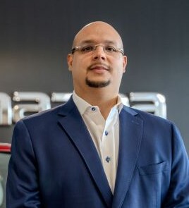 Staff member Edgar Palma from ID_260867