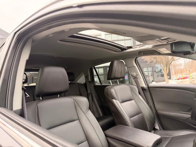 Used 2016 Acura RDX Base with VIN 5J8TB4H31GL000211 for sale in Elmsford, NY