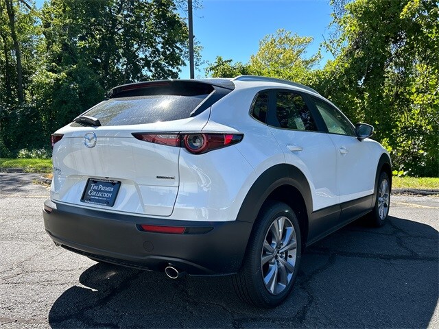 2025 Mazda CX-30 2.5 S Preferred photo 2