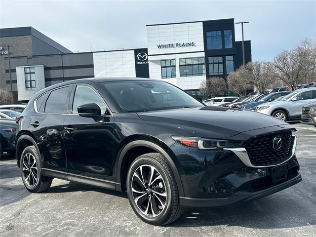 2023 Mazda CX-5 S Premium package