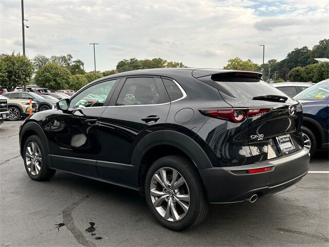 2022 Mazda CX-30 2.5 Select photo 4