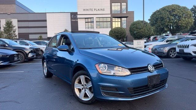 2017 Volkswagen Golf Wolfsburg Edition