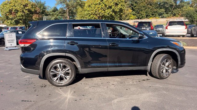Used 2019 Toyota Highlander LE with VIN 5TDBZRFH7KS744260 for sale in Elmsford, NY