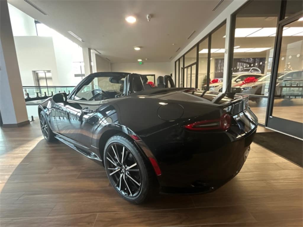 New 2025 Mazda MX-5 Miata Grand Touring Convertible