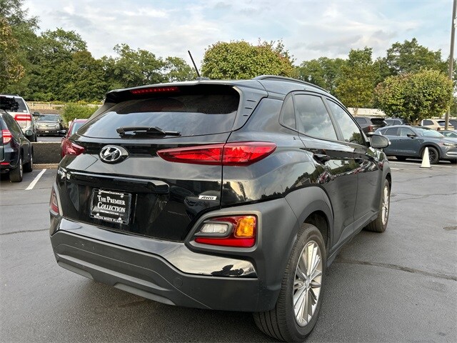 2019 Hyundai Kona SEL photo 2