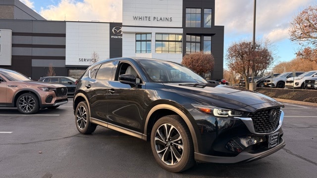 2023 Mazda CX-5 S Premium Plus package's photo