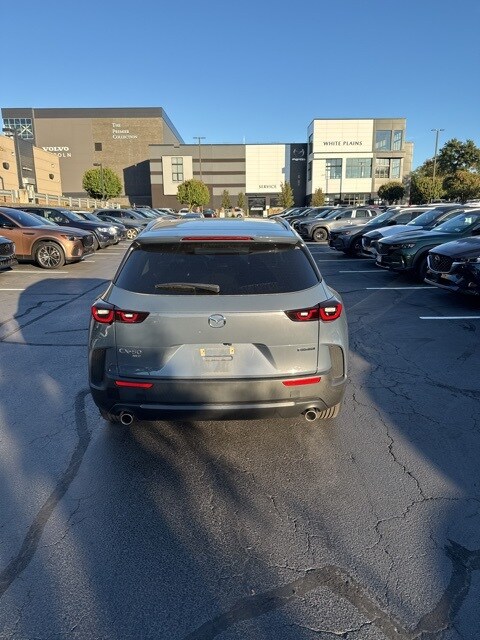 2023 Mazda CX-50 2.5 Preferred Plus photo 3