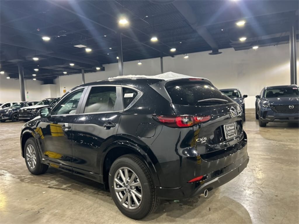 New 2025 Mazda CX-5 2.5 S Preferred Package SUV