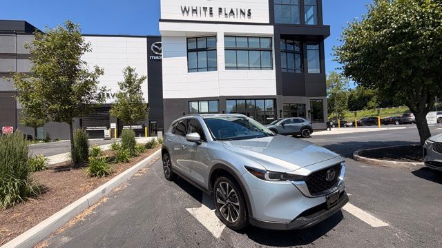 2023 Mazda CX-5 S Premium Plus package Auto AWD's photo