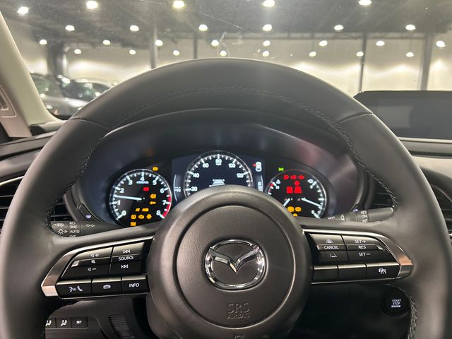 2025 Mazda CX-30 Preferred - Photo 12
