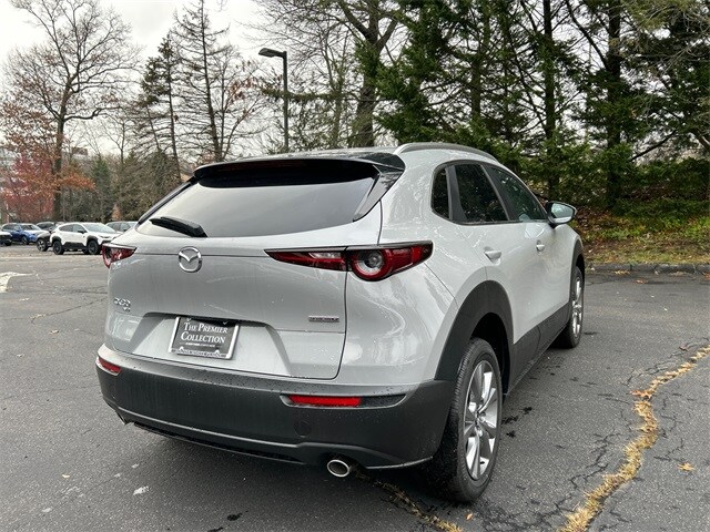 2025 Mazda CX-30 2.5 S Preferred photo 2