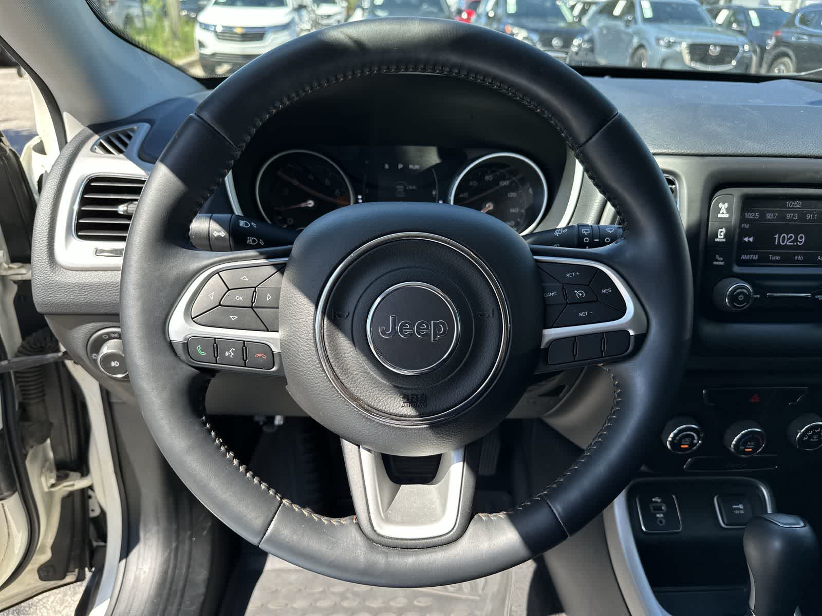 Thumbnail: 2018 Jeep Compass - 21