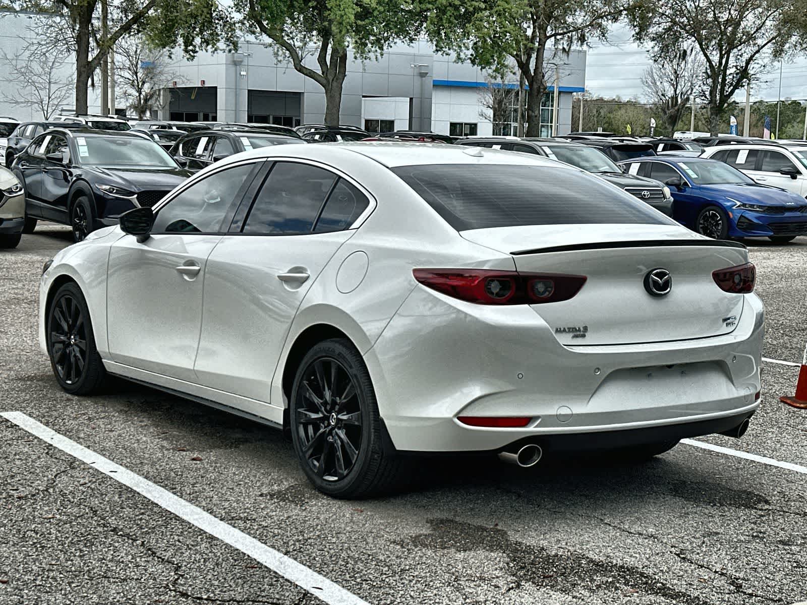 Thumbnail: 2025 Mazda Mazda3 - 6