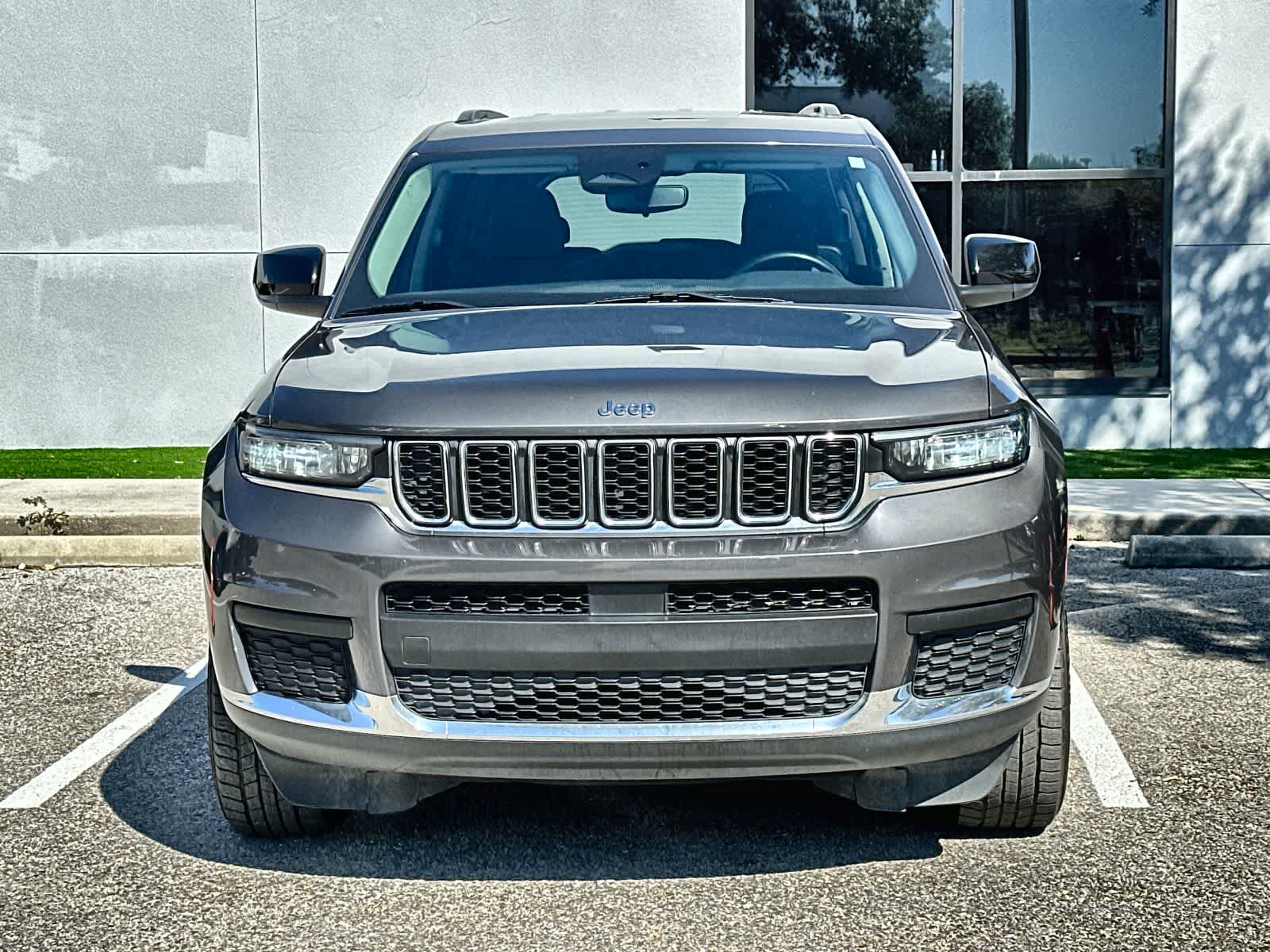 Thumbnail: 2022 Jeep Grand Cherokee L - 6