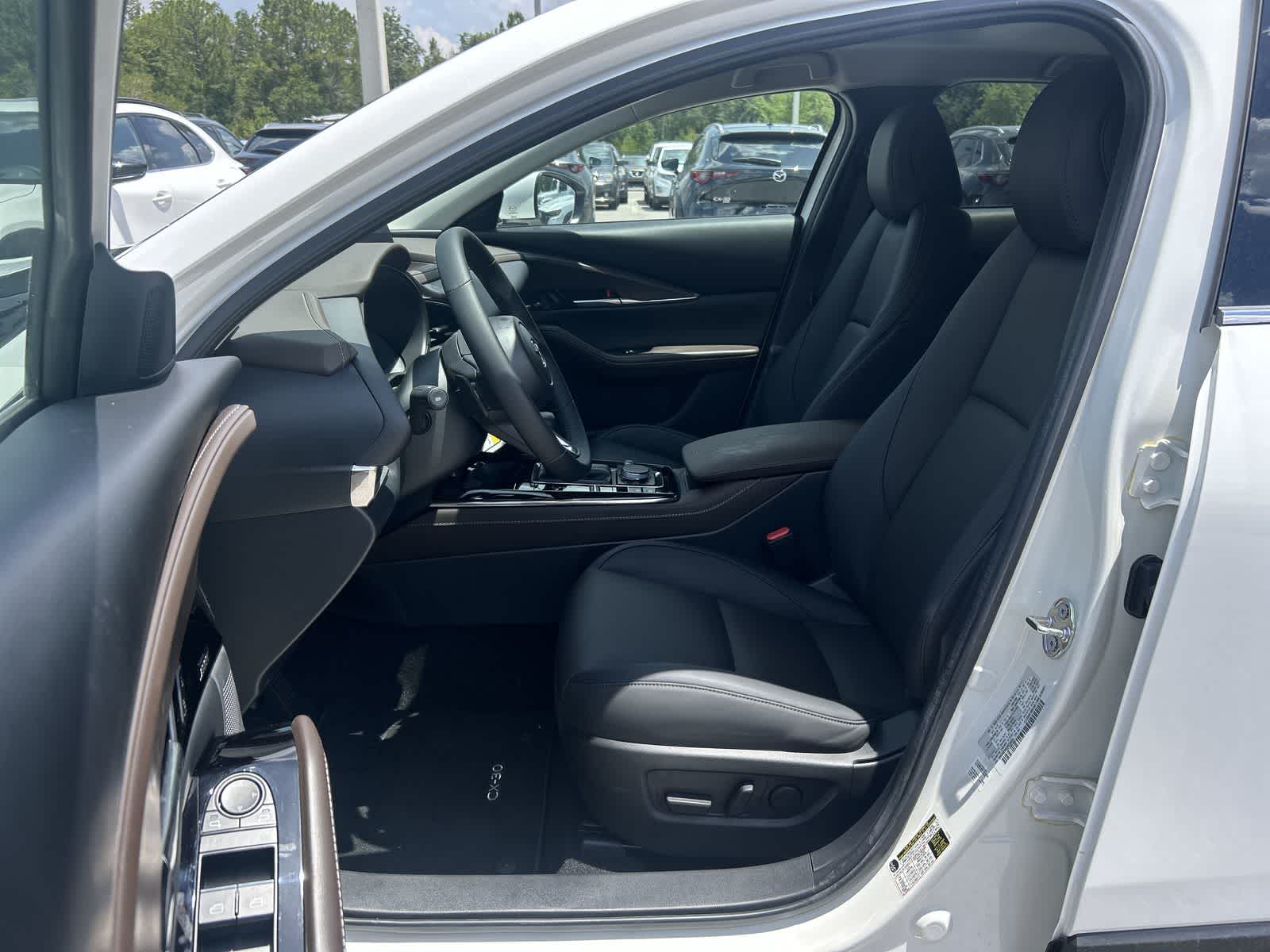 2025 Mazda CX-30 Premium 2