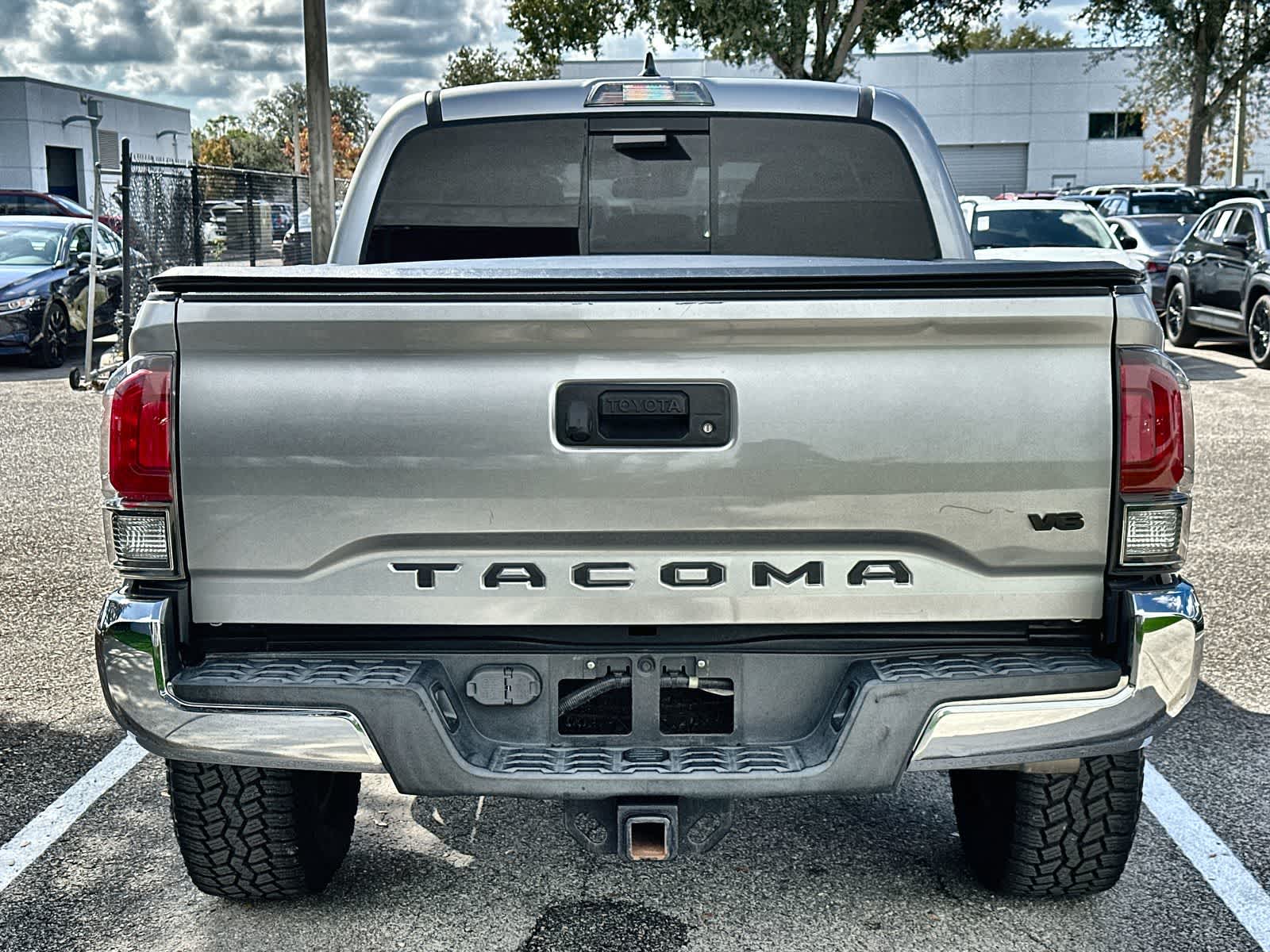 Thumbnail: 2018 Toyota Tacoma - 5