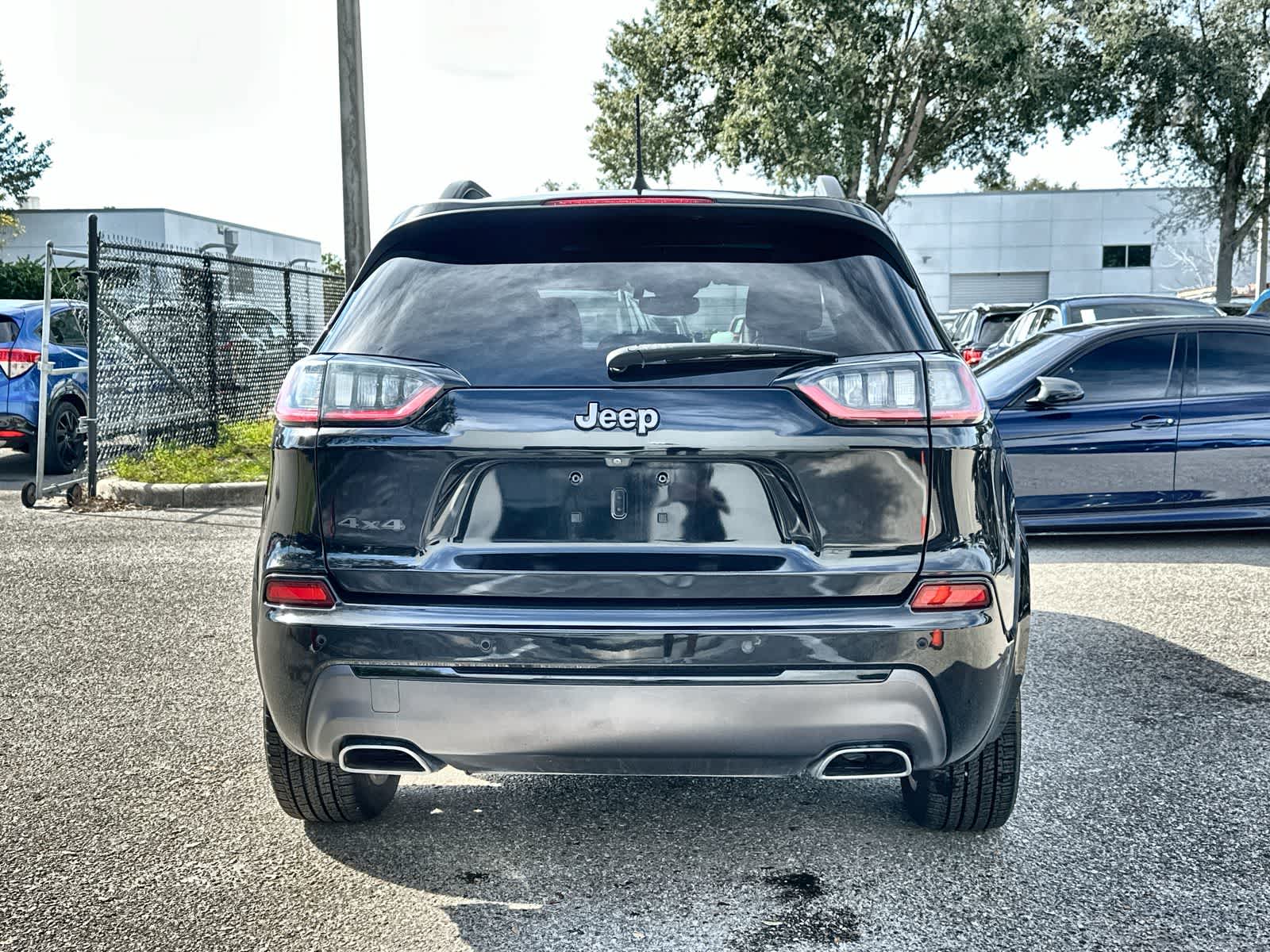 Thumbnail: 2019 Jeep Cherokee - 5