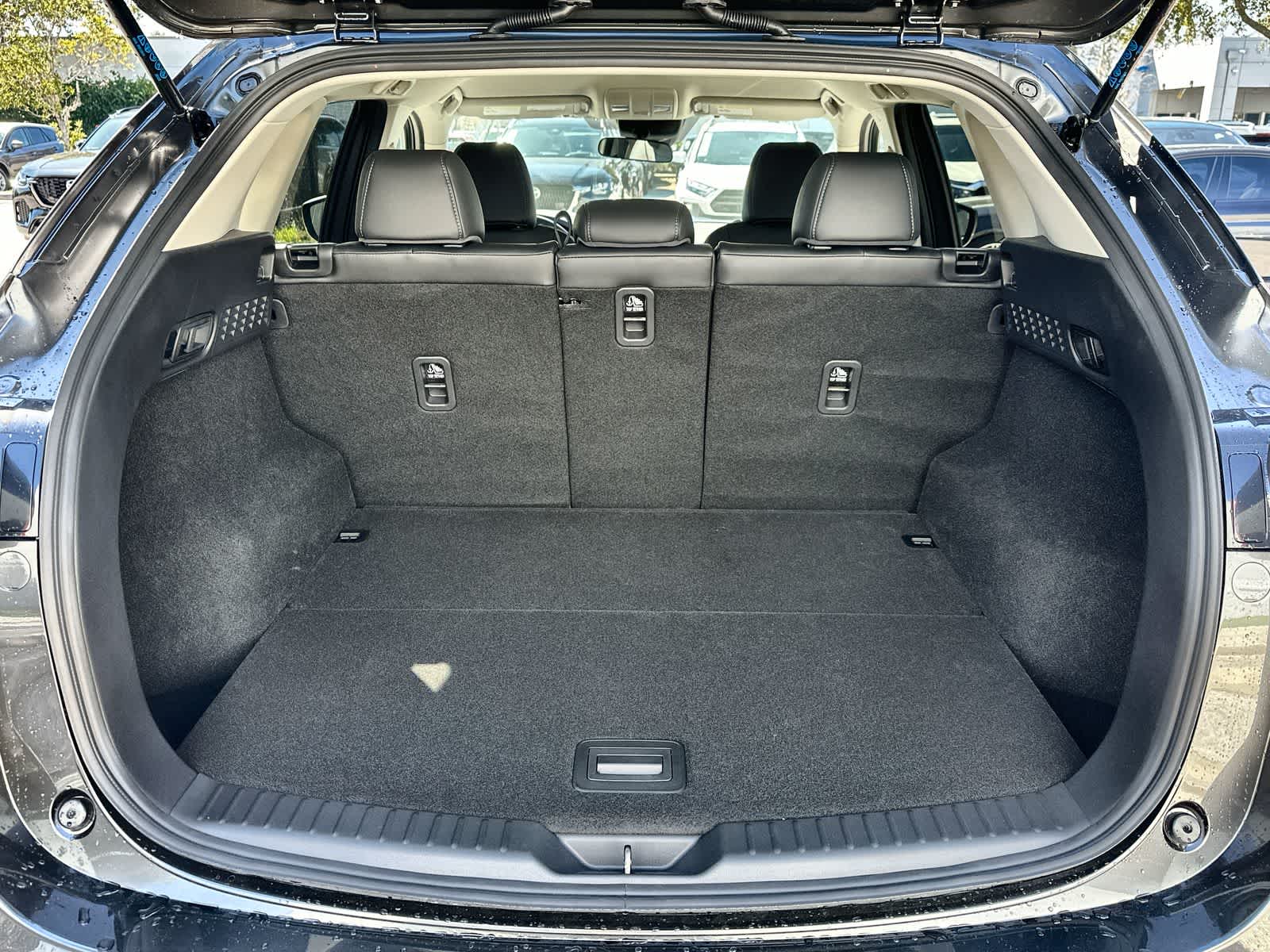 Thumbnail: 2025 Mazda CX-5 - 19